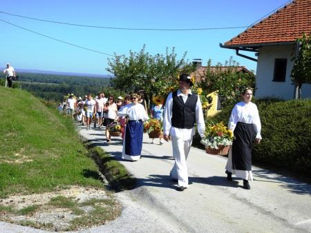 21. tradicionalna prireditev Pozdrav jeseni 2017 ob prazniku Marijinega vnebovzetja 22